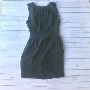 Little black backless dress with pockets